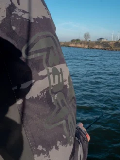 Fox Rage RS Triple-Layer Jacket -RHRQuality winkel NPR380r 11