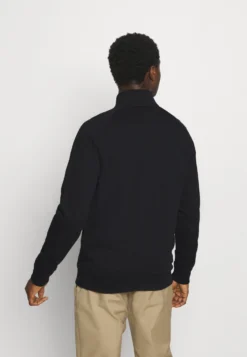 Farah Jim 1/4 Zip - Sweater - Black 10 Farah Jim 1/4 Zip - Sweater - Black -RHRQuality winkel bd374d525def490fb5971ab1ed6d9da2 scaled